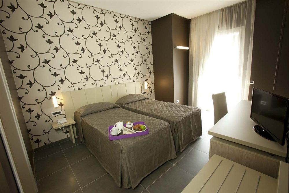 Rolling Hotel Casoria Exterior foto